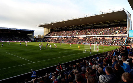 更传递出俱 更传递出俱